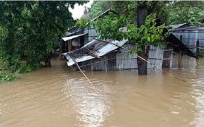 বন্যা পরিস্থিতির অবনতি